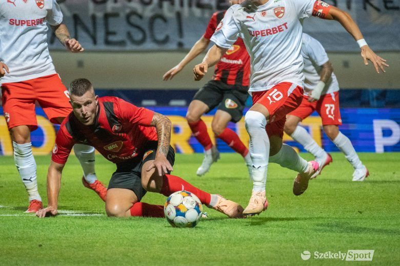 Elköszönt korábbi csapatkapitányától az FK Csíkszereda