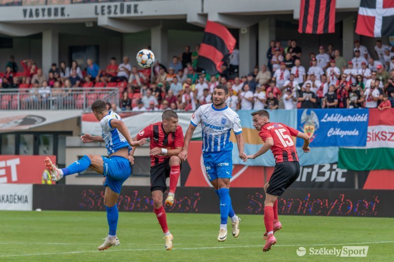 Ott büntetik az FK Csíkszeredát, ahol érik