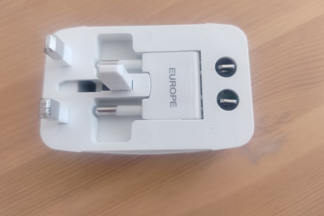 G típusú csatlakozó •  Fotó: Dobos László