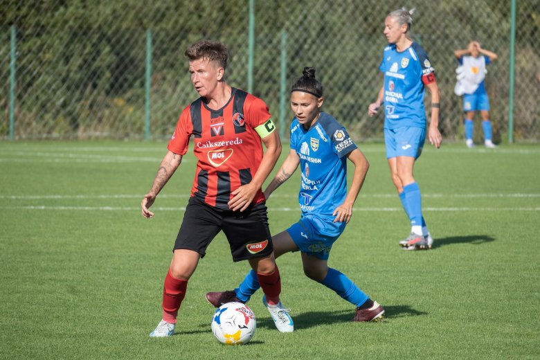 A sárdagasztásban is jeleskedett az FK Csíkszereda női focicsapata