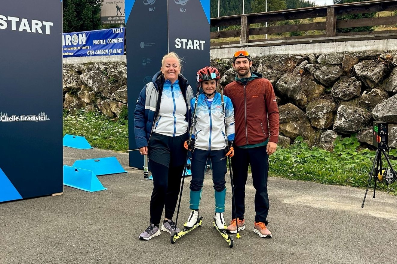 A VSK Csíkszereda küldöttsége a Balkán Kupán. Balról jobbra: Tófalvi Éva, Kelemen Szidónia és Gegő Hunor •  Fotó: VSK Csíkszereda