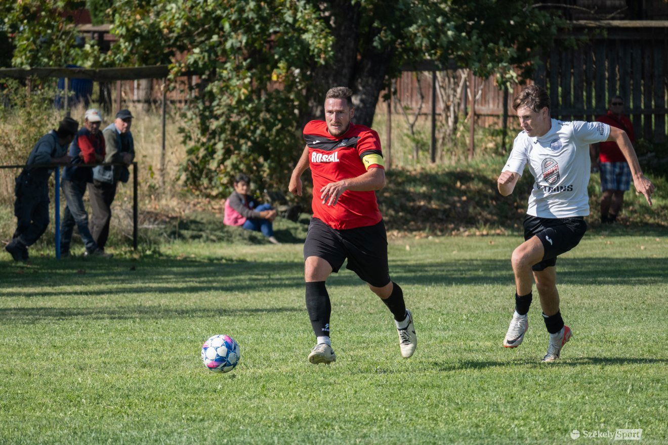 •  Fotó: Borbély Fanni