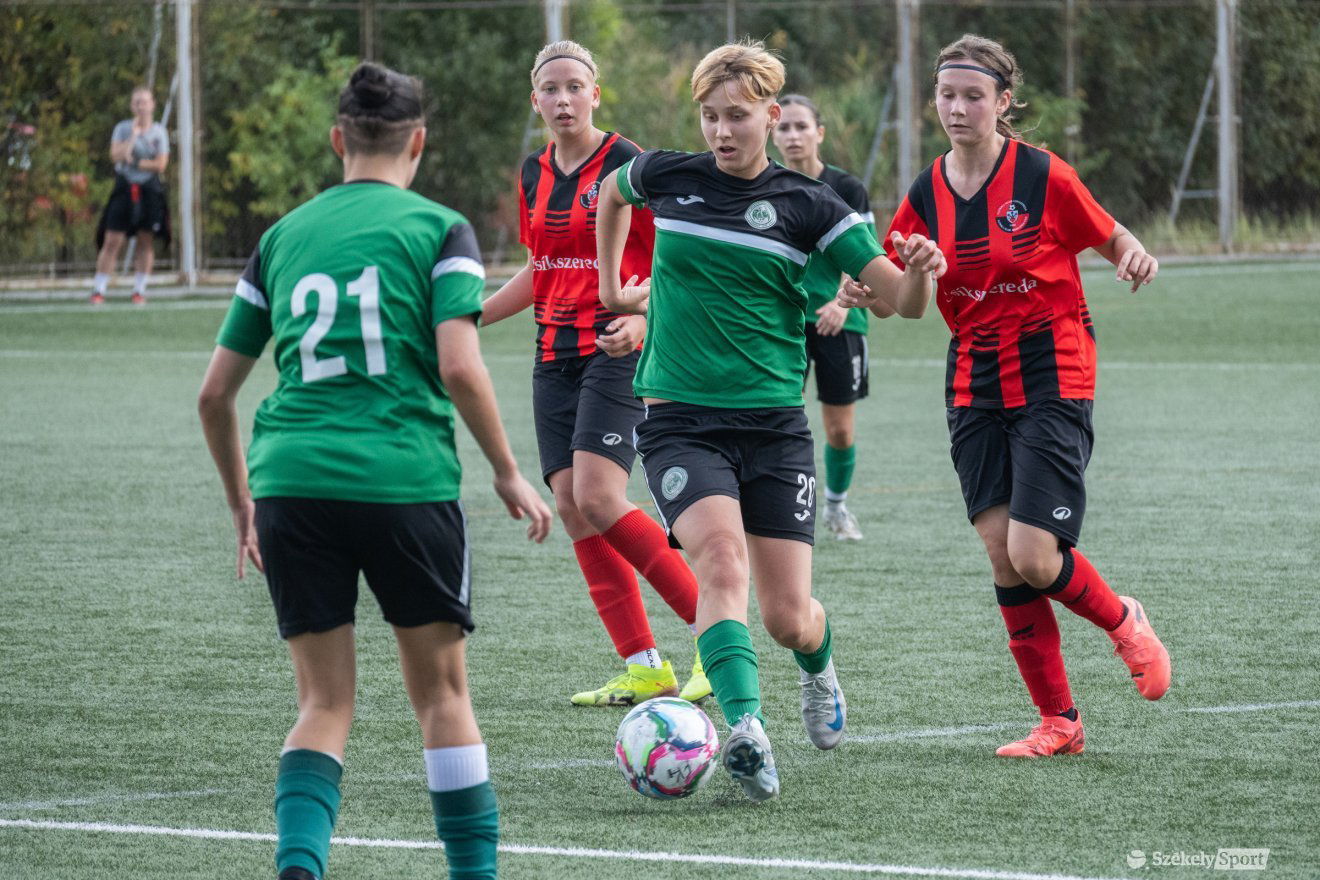 •  Fotó: Borbély Fanni