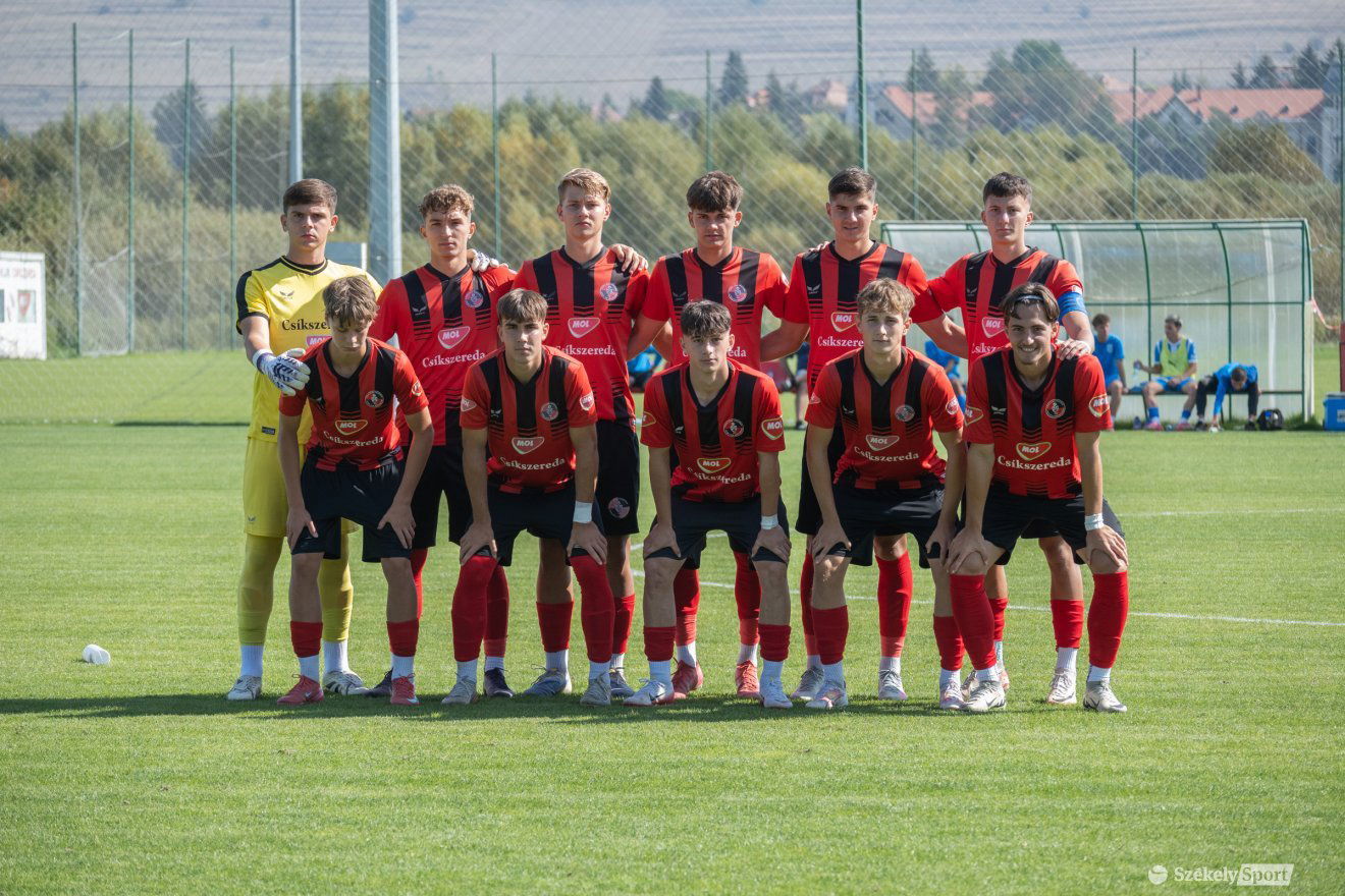 &bullet;  Fotó: Borbély Fanni