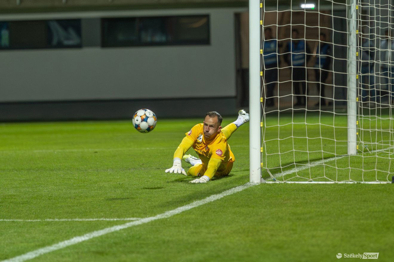 •  Fotó: Pinti Attila