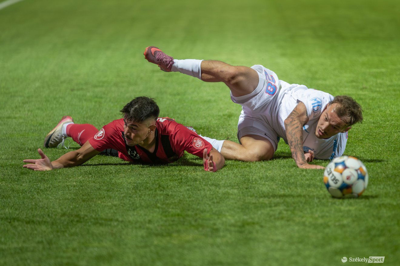 •  Fotó: Pinti Attila