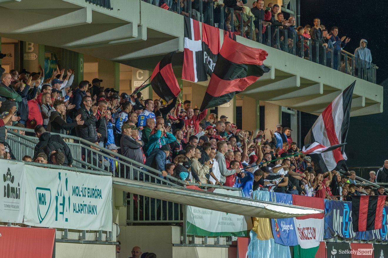 •  Fotó: Pinti Attila