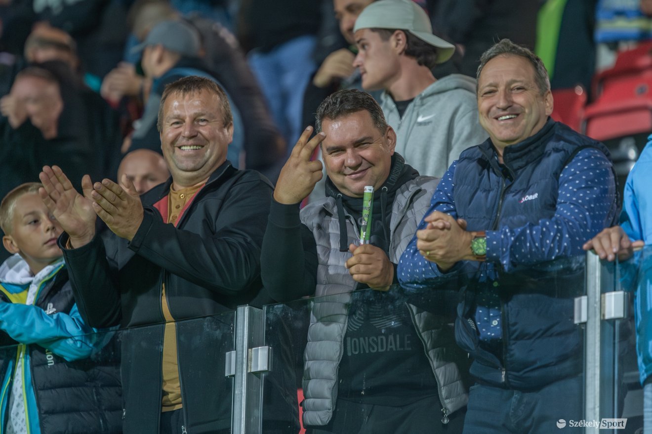 •  Fotó: Pinti Attila