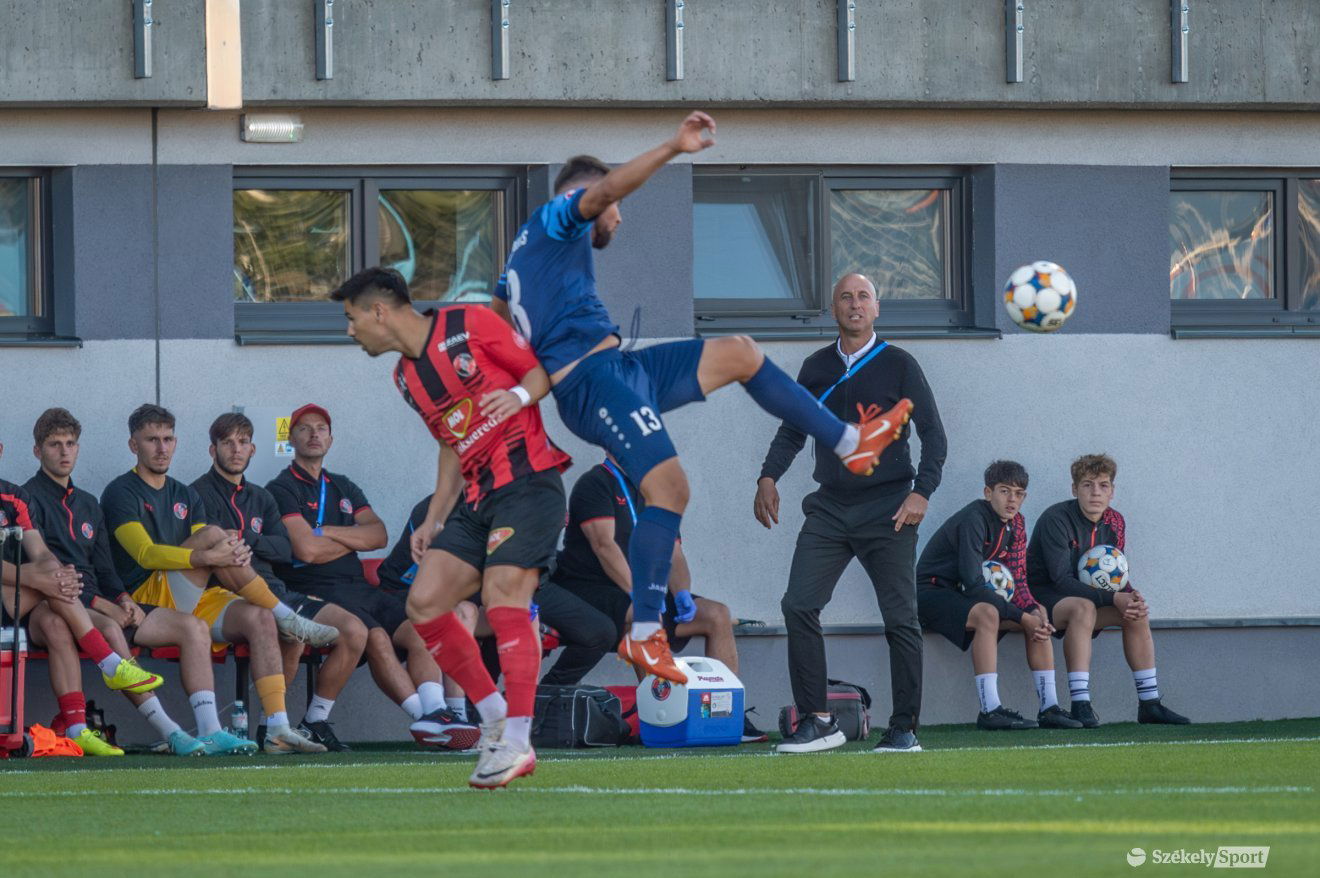 •  Fotó: Pinti Attila