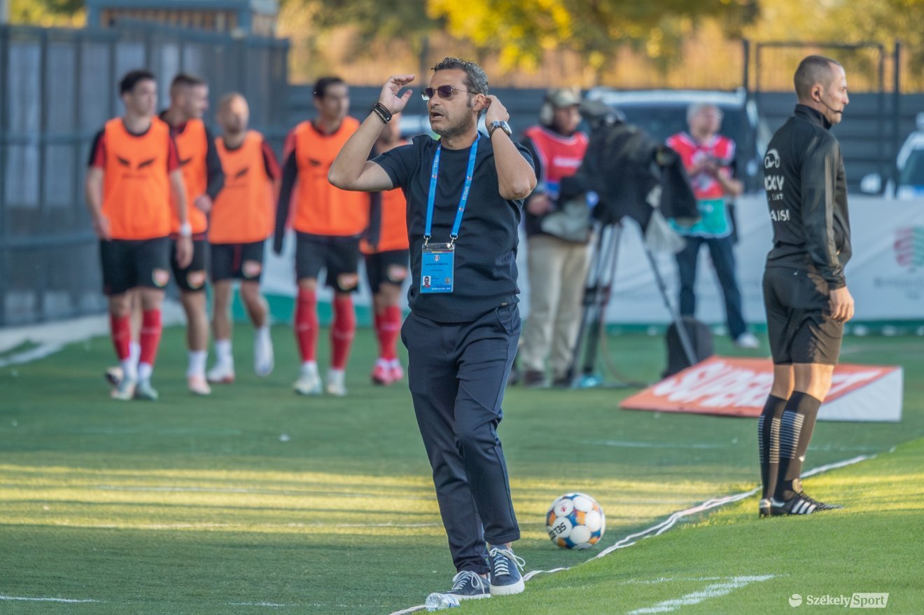 •  Fotó: Pinti Attila