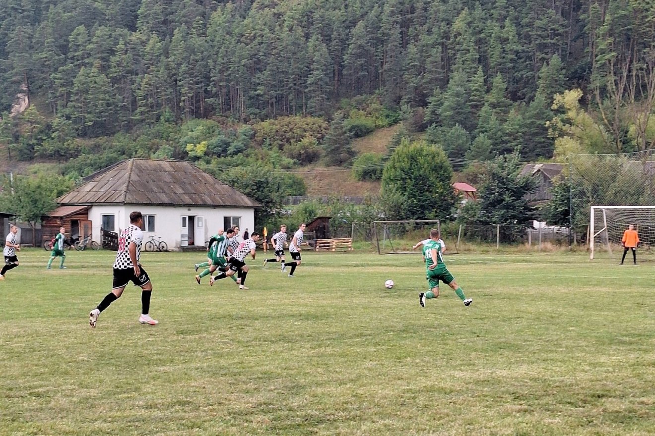 Gyergyószék egyetlen 5. ligás csapata a csíkszéki csoportban szerepel •  Fotó: Gyergyószárhegyi Bástya