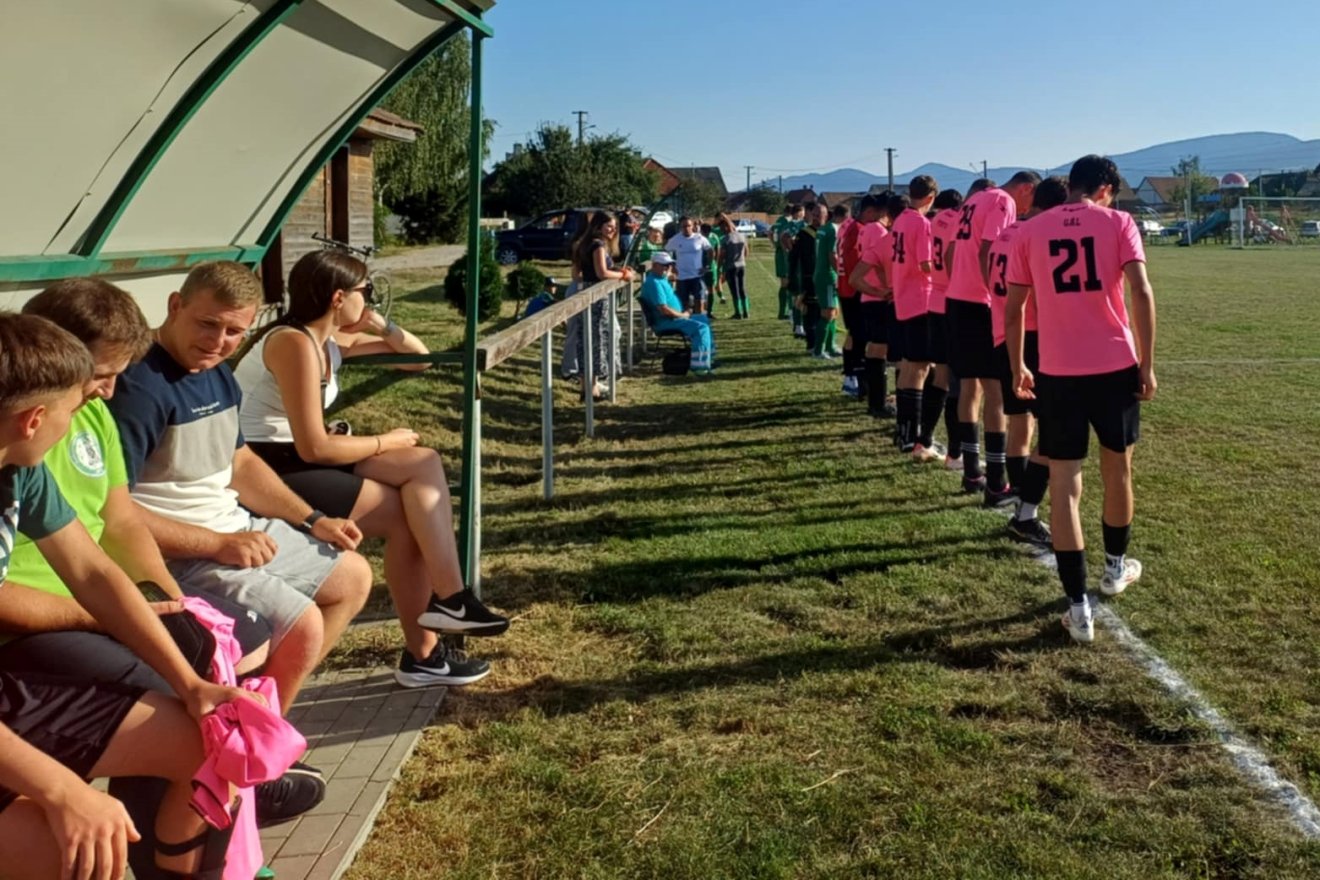 •  Fotó: Csíkszentimrei Töviske