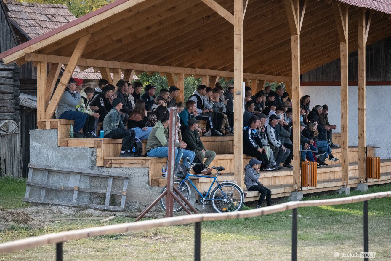 •  Fotó: Borbély Fanni
