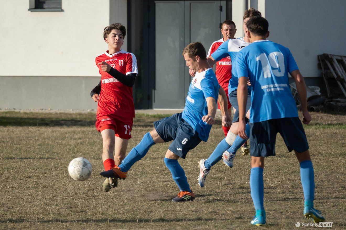 •  Fotó: Borbély Fanni