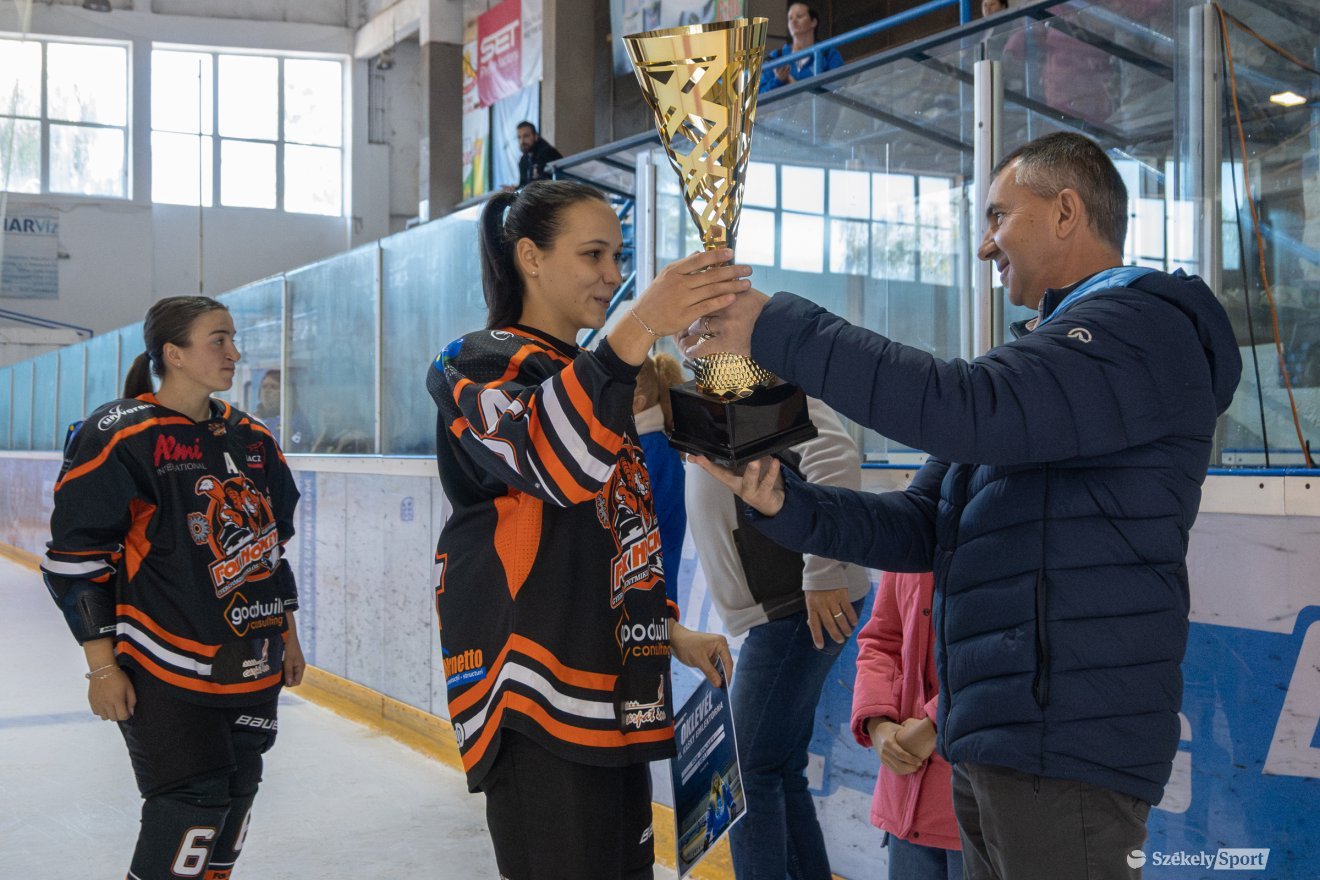 •  Fotó: Borbély Fanni