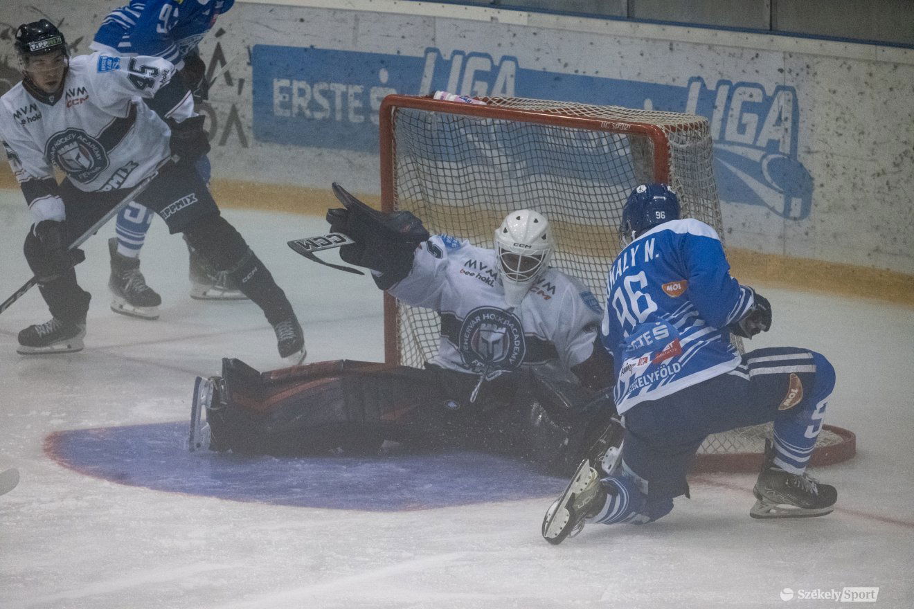 •  Fotó: Borbély Fanni