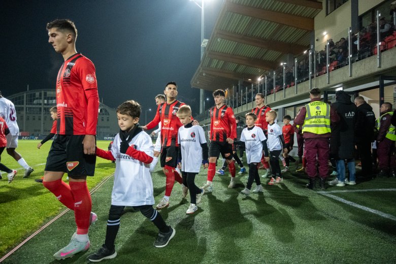 Az FK Csíkszereda hazai mérkőzése nyitja a fordulót a Szuperligában