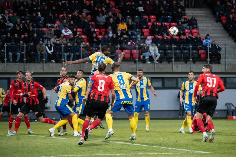 Közel tízmillió eurós adósságot halmozott fel az egyik élvonalbeli klub