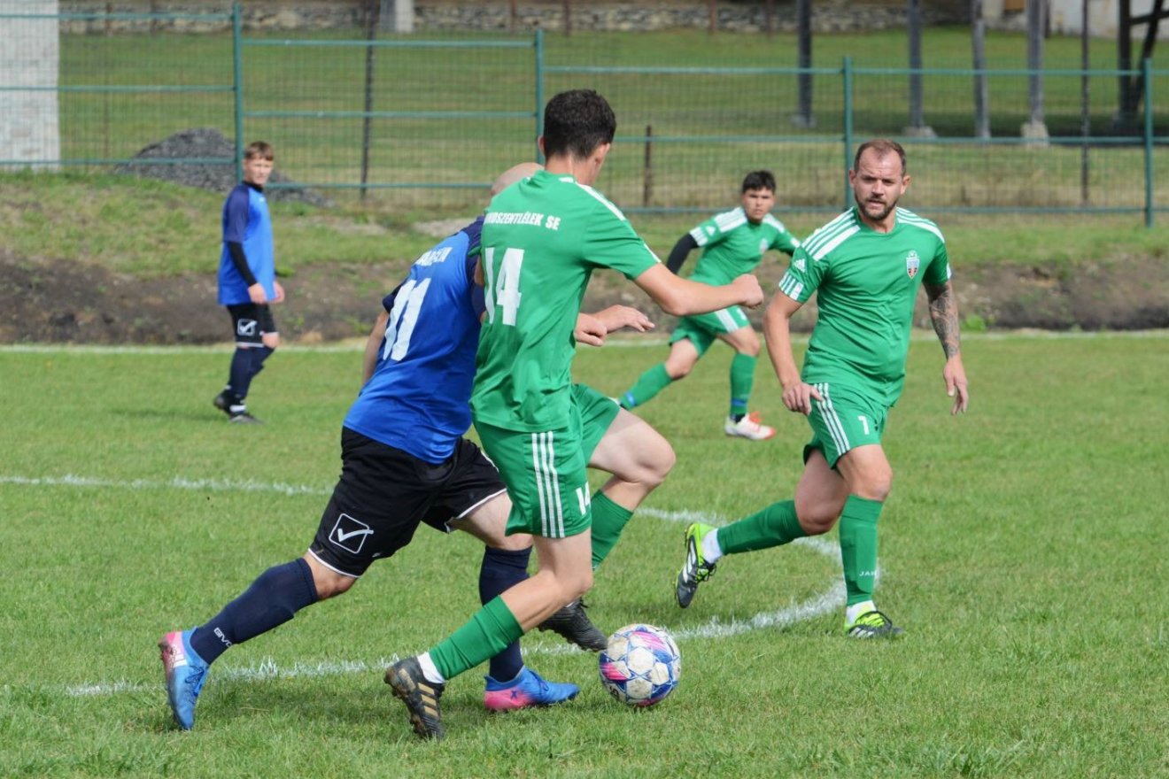 •  Fotó: Darvas Gábor/ Mindszentlélek-Fitód SE