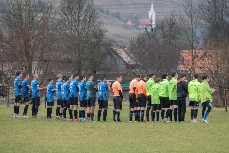 Csupán 16 percet tartott a kászoni kupameccs