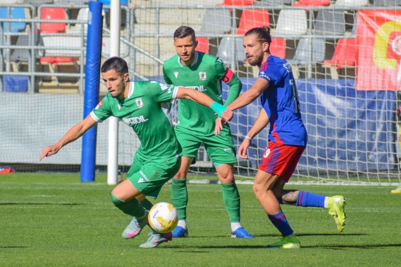 Meglepetés a Ghenceában, fordítás Chiajnán