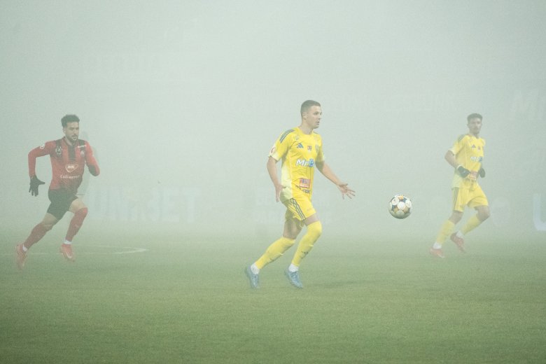 Megelőzte az FK is őket, edzőt váltott az élvonalbeli együttes