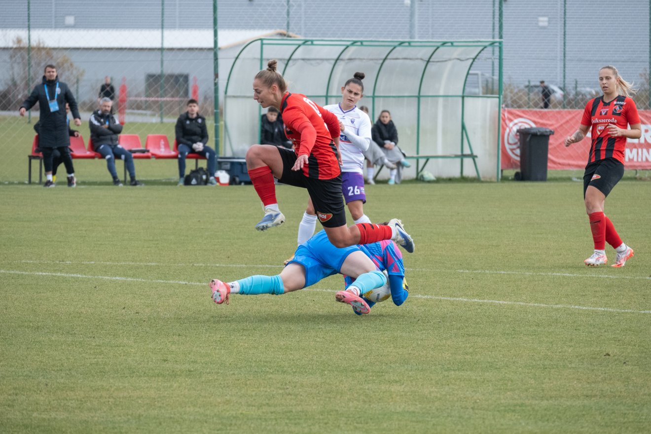 •  Fotó: Borbély Fanni