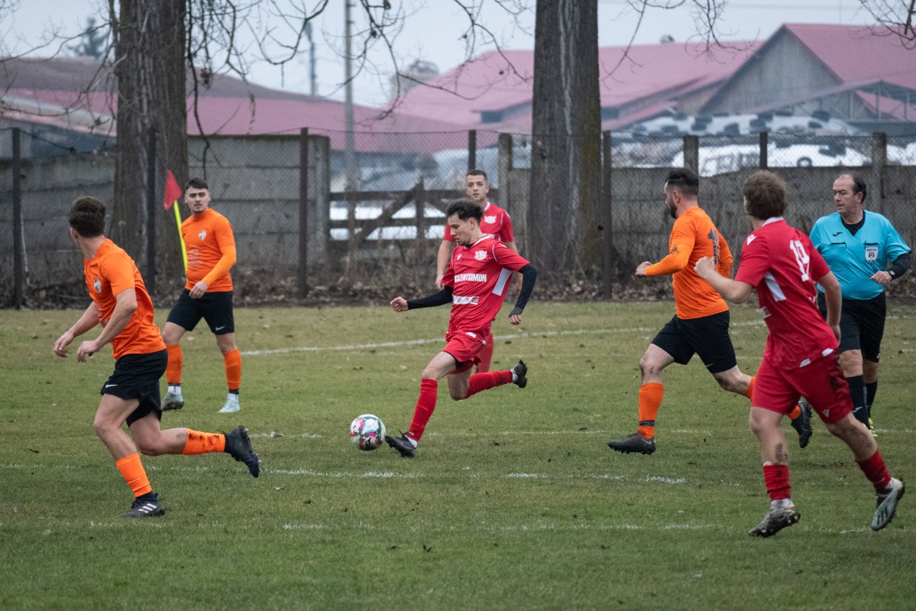 Jelenet az Csíkszentsimon–Golimpiákosz mérkőzésről •  Fotó: Borbély Fanni