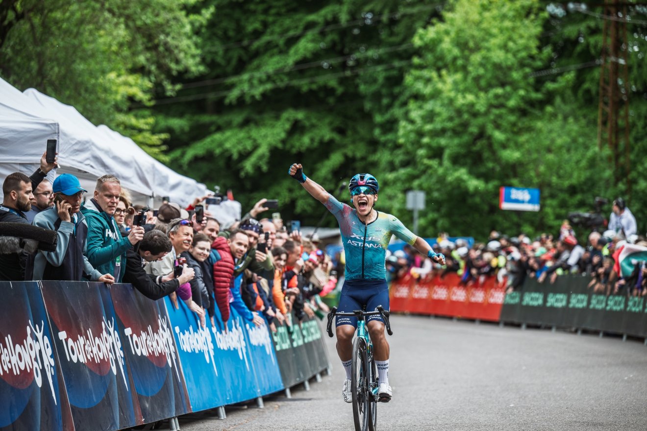 Az összetettet megnyerő XDS Astana Team versenyzője, Harold Martín López •  Fotó: Vanik Zoltán
