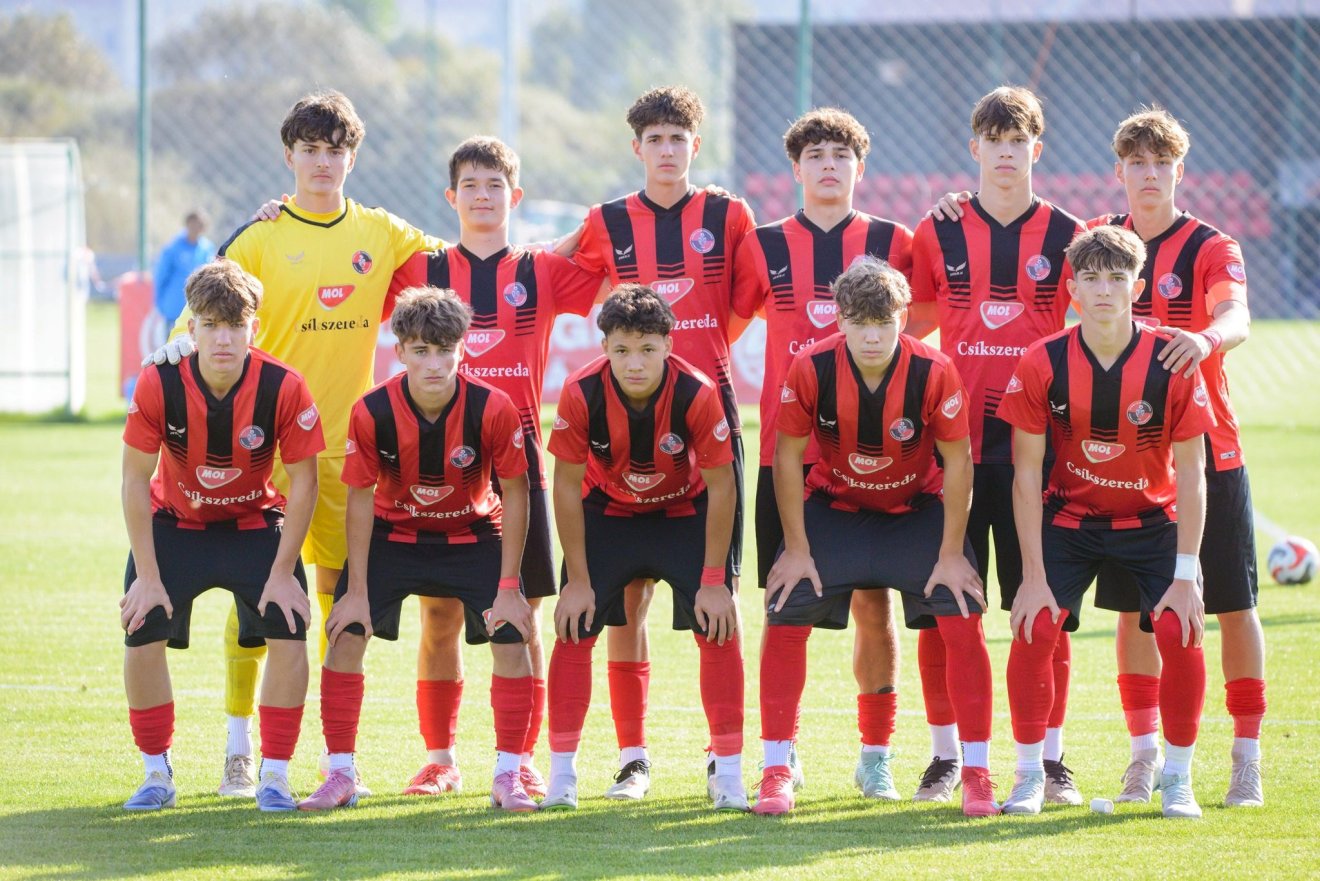 U17-es FK csapat •  Fotó: FK Csíkszereda
