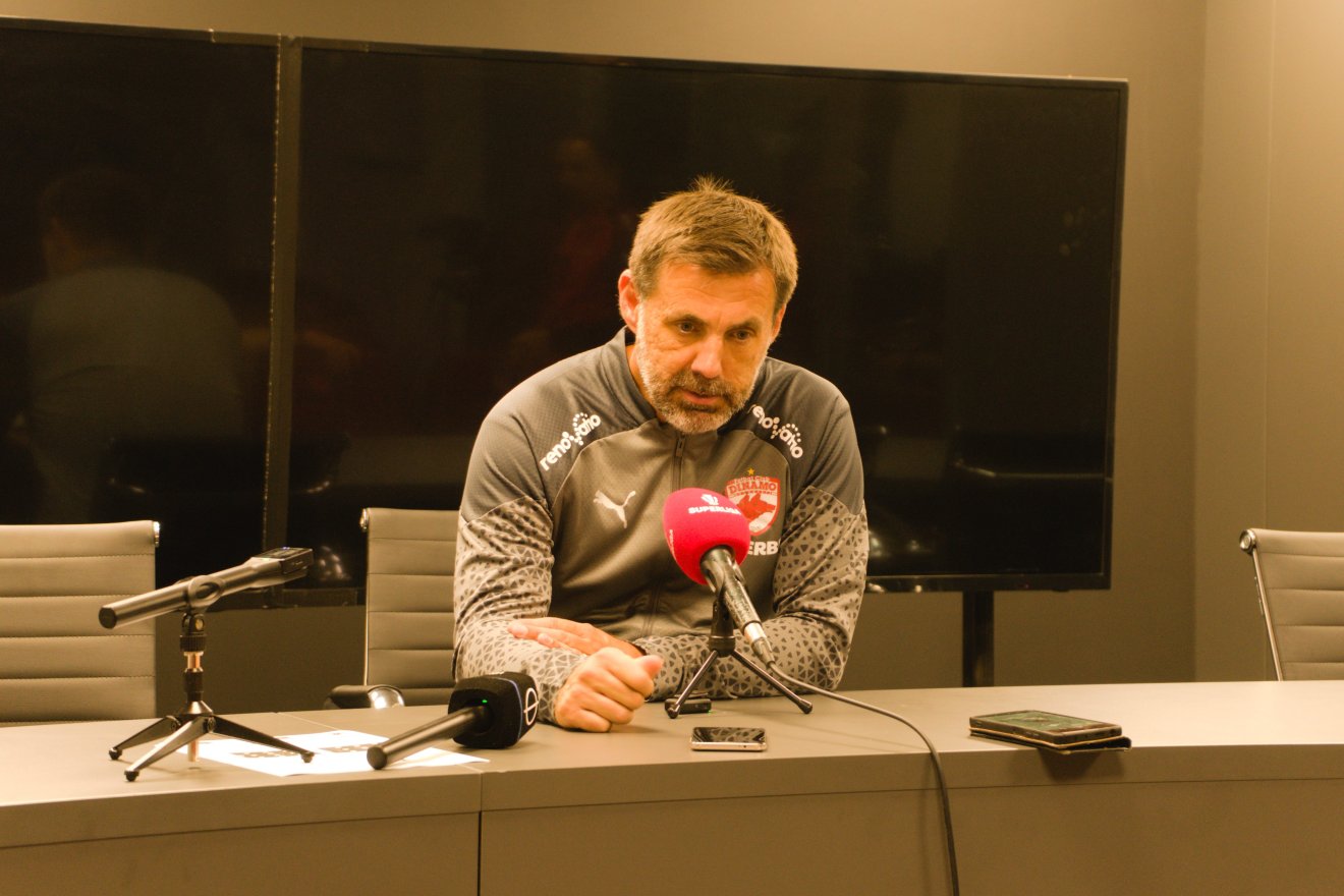 A Bukaresti Dinamo vezetőedzője, Zeljko Kopic •  Fotó: Orbán László