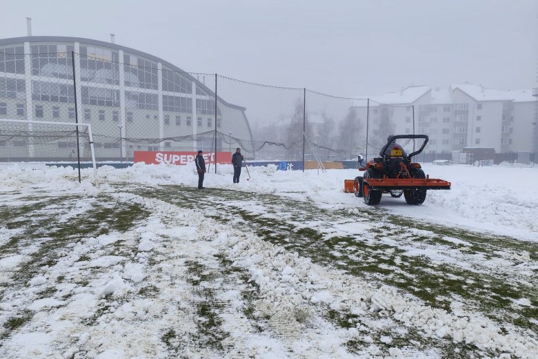 Elő a hólapátokkal: az időjárás beleszólhat a Szuperliga programjába