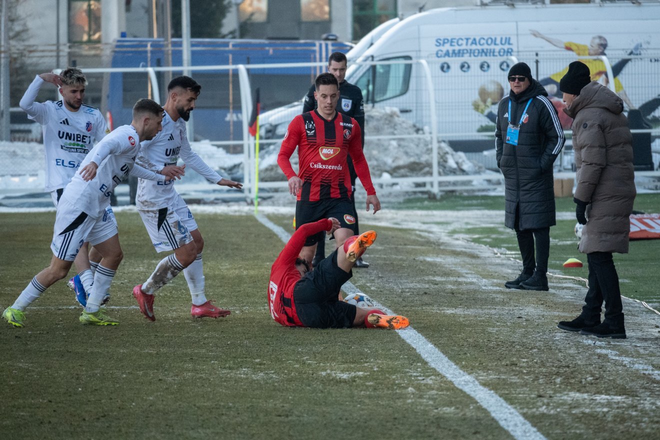 &bullet;  Fotó: Borbély Fanni