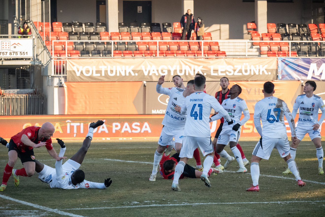 &bullet;  Fotó: Borbély Fanni