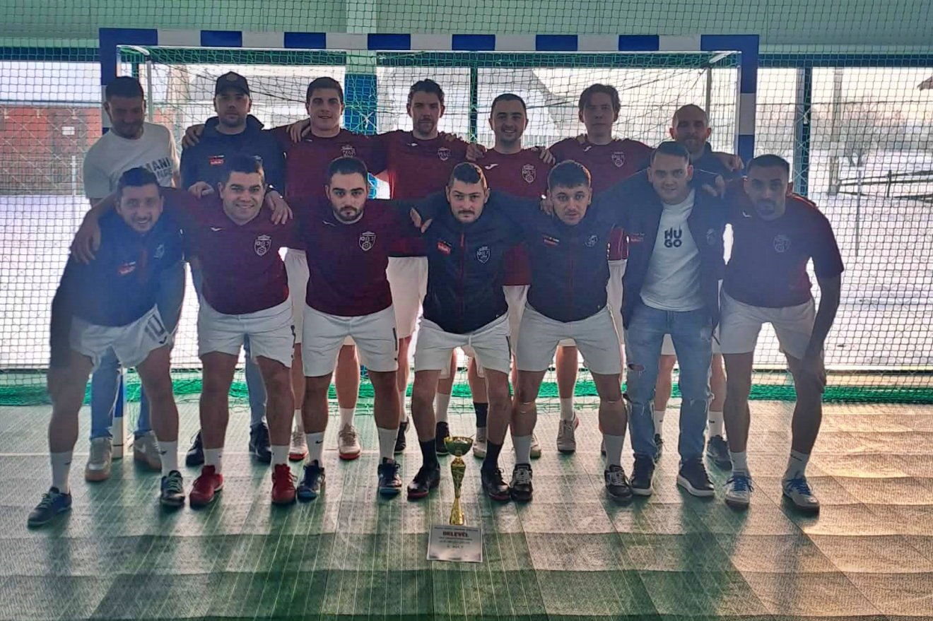 A döntős Csíkszentkirályi Borsáros scapata &bullet;  Fotó: Hargita Megyei Labdarúgó Egyesület (AJF Harghita)