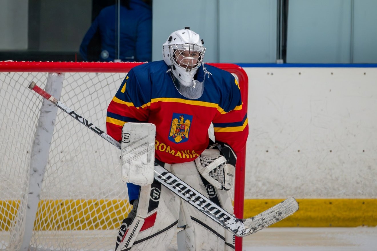 A torna legjobb kapusának választott Nicoleta Sabalin. &bullet;  Fotó: Román Jégkorong-szövetség (FRHG)