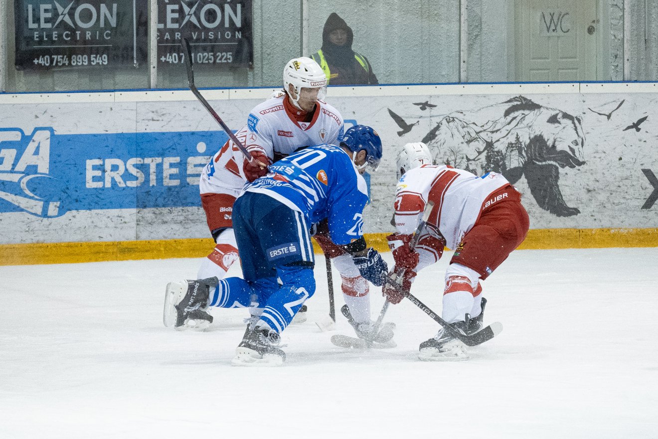 &bullet;  Fotó: Borbély Fanni