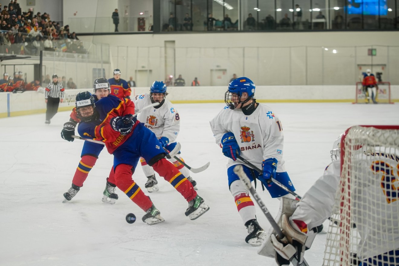 &bullet;  Fotó: Fotó: FRHG / Dan Rosiu