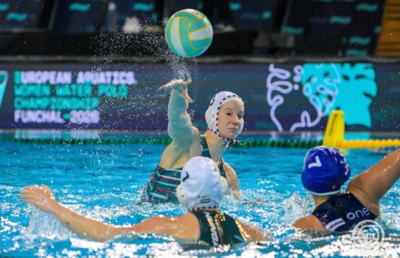 Nagyon elverték a magyar lányok Romániát a vízilabda Eb-n