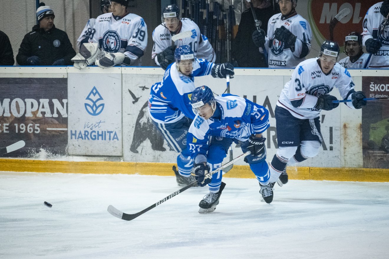 Pontatlan Sportklub, hiányérzet a GYHK-nál, magabiztosság Brassóban