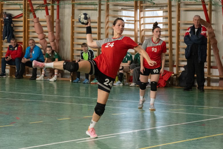 Verhetetlenek voltak a csíkszeredai női kézilabdázók