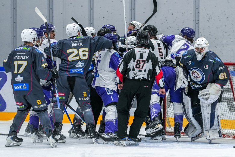 Ellenfélre vár a DEAC a magyar jégkorong-bajnokság döntőjében