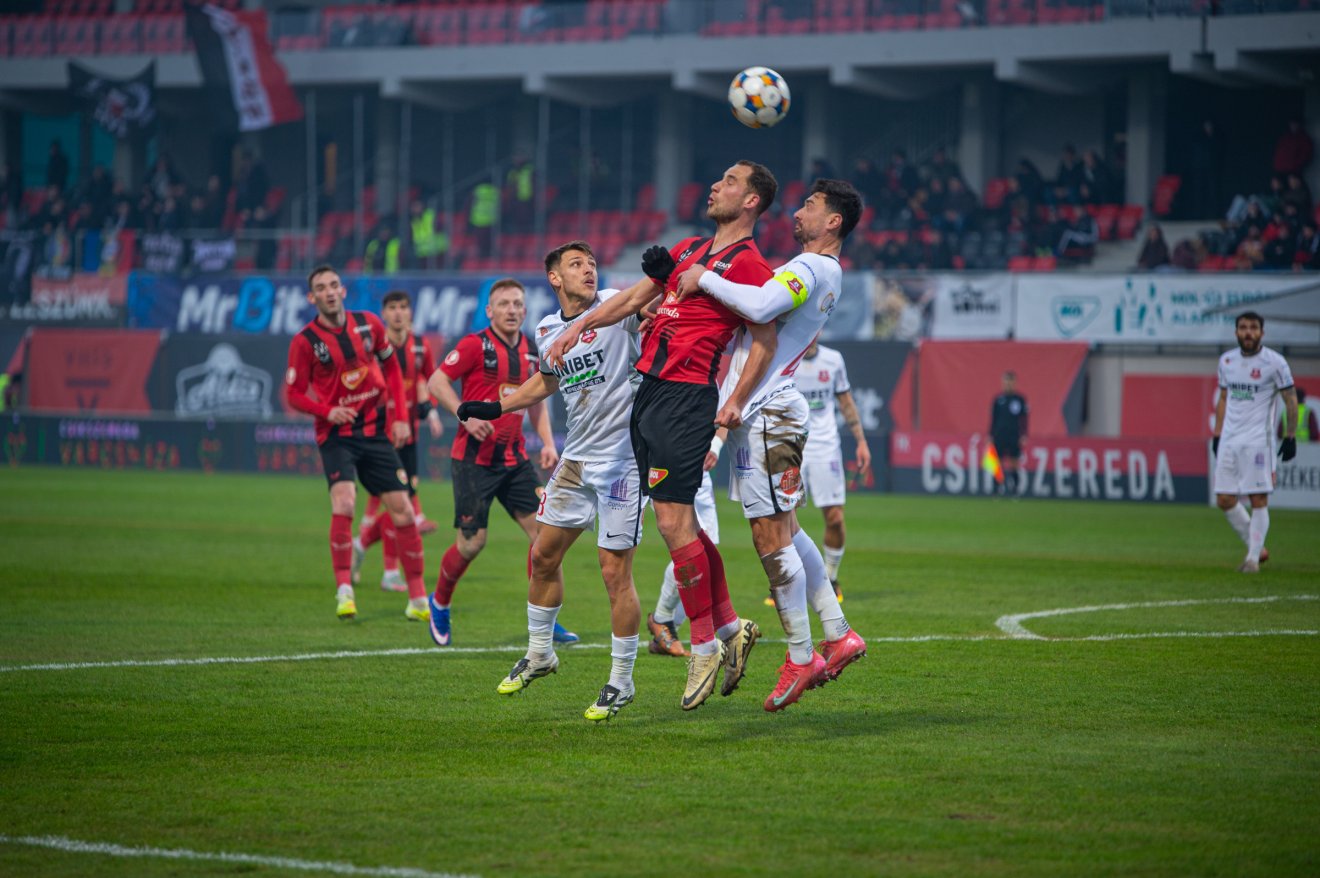 &bullet;  Fotó: Borbély Fanni