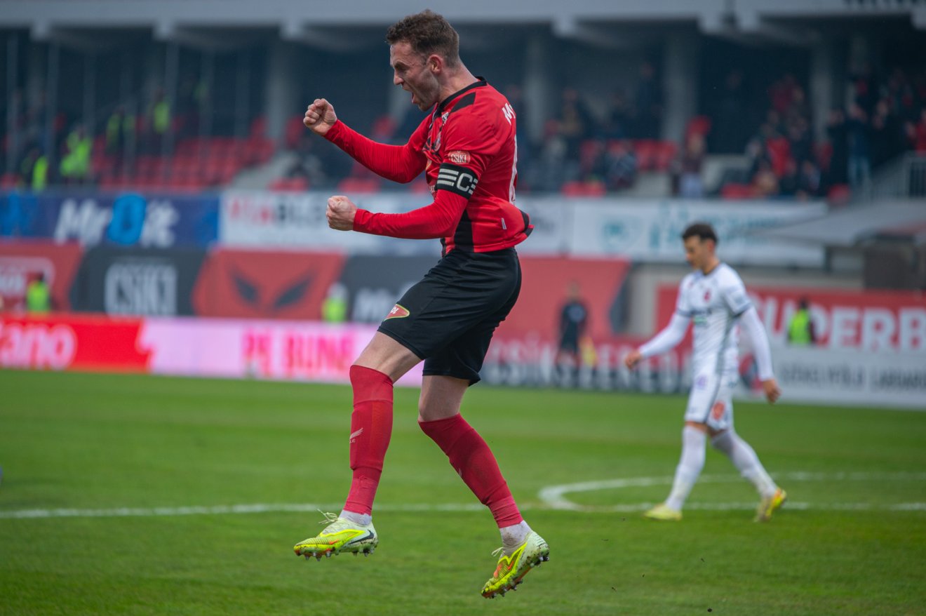 &bullet;  Fotó: Borbély Fanni