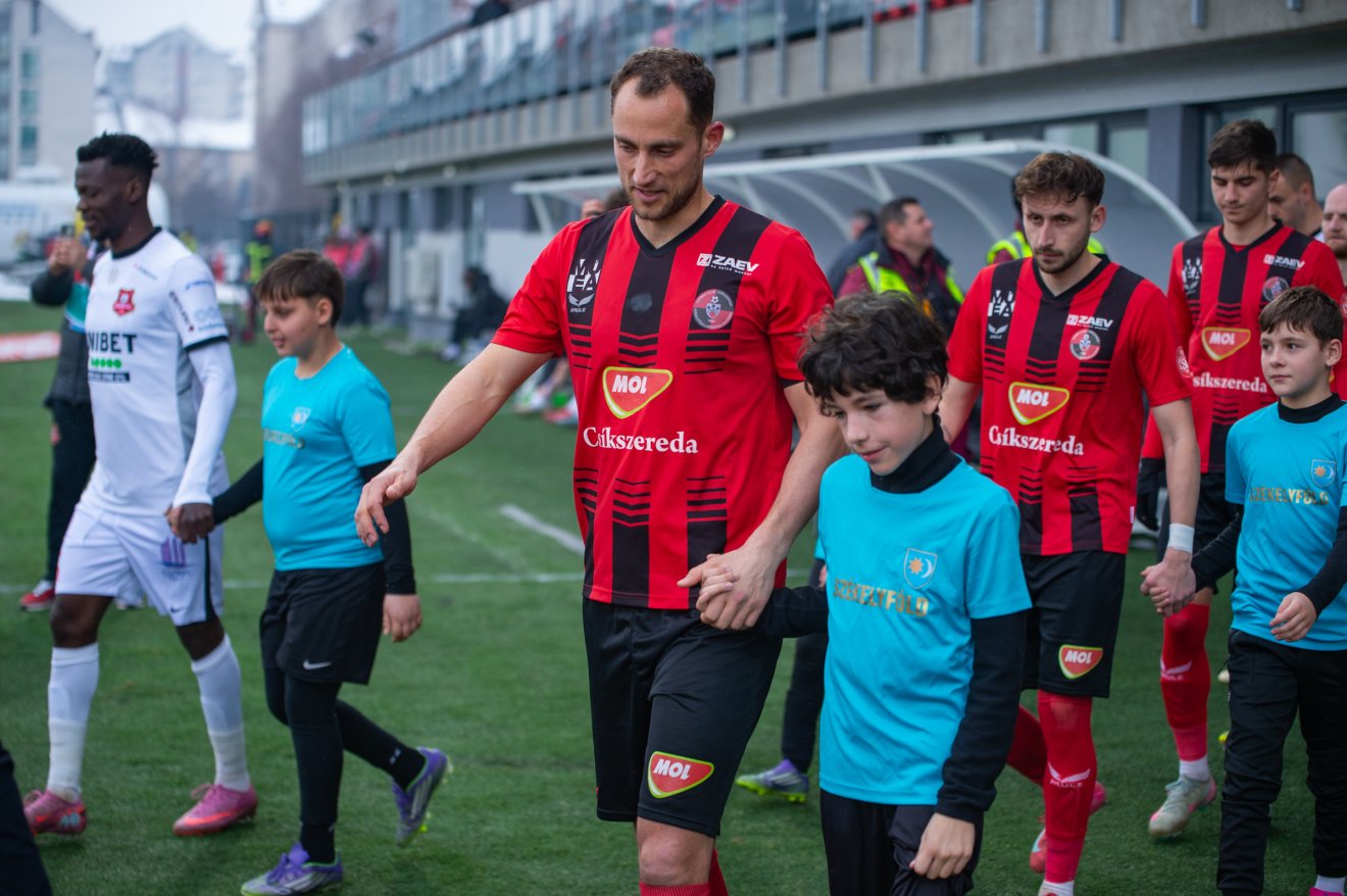 &bullet;  Fotó: Borbély Fanni