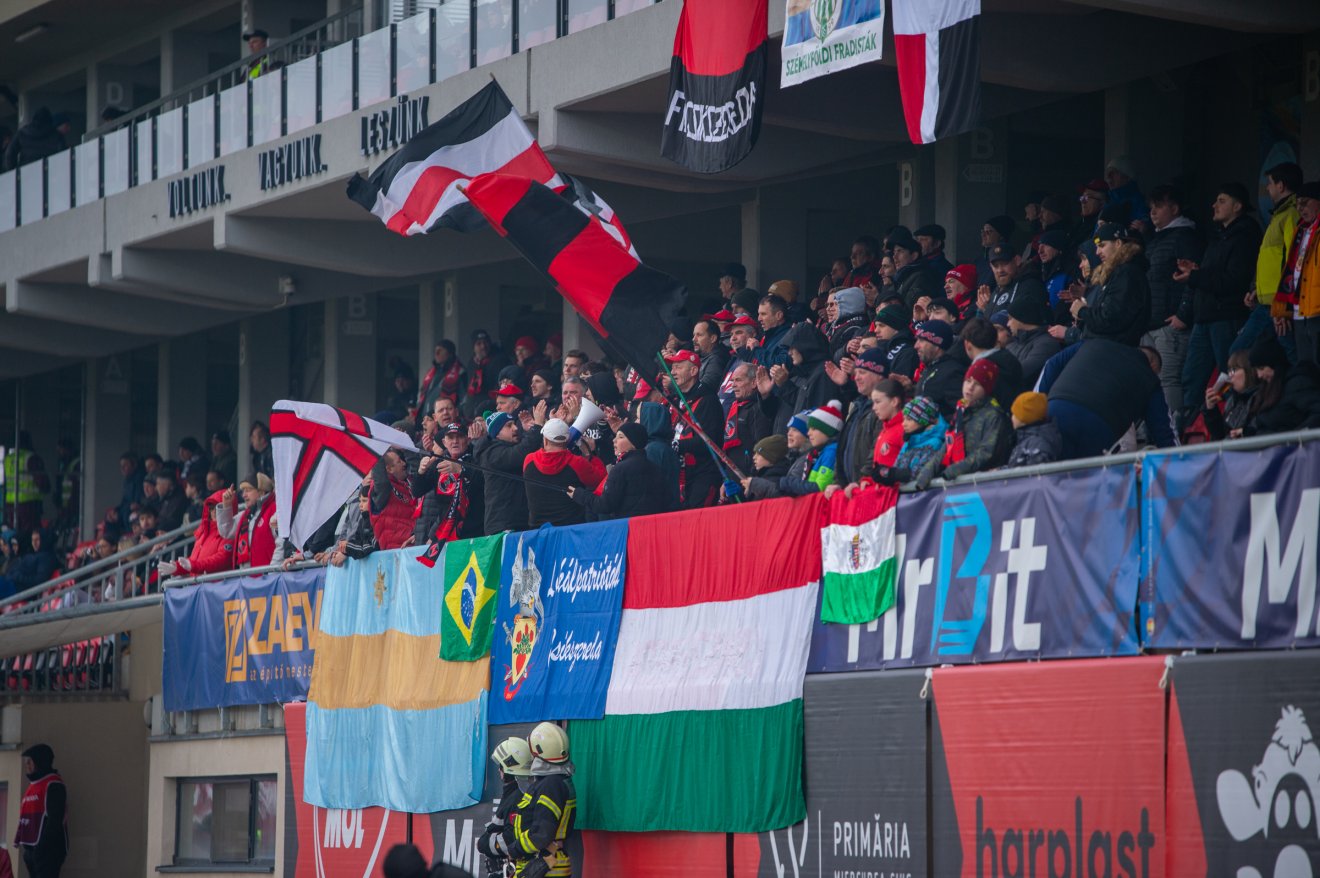 &bullet;  Fotó: Borbély Fanni