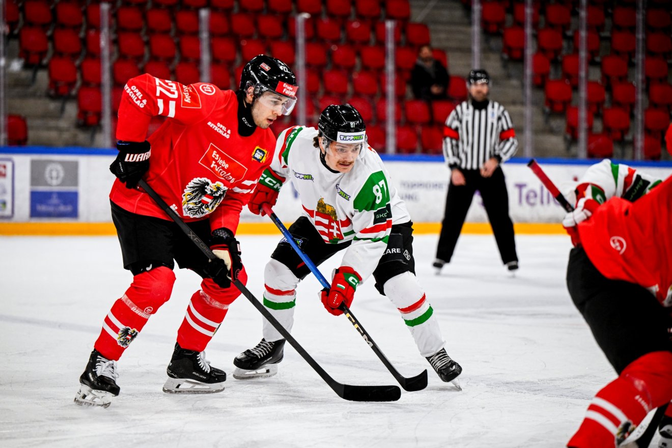 &bullet;  Fotó: Magyar Jégkorong-szövetség