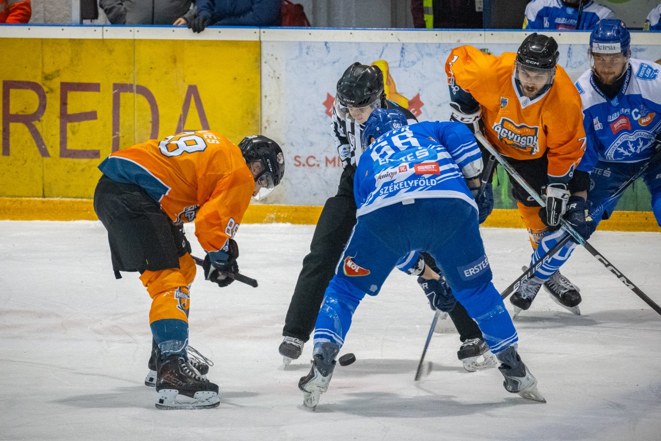 &bullet;  Fotó: Borbély Fanni