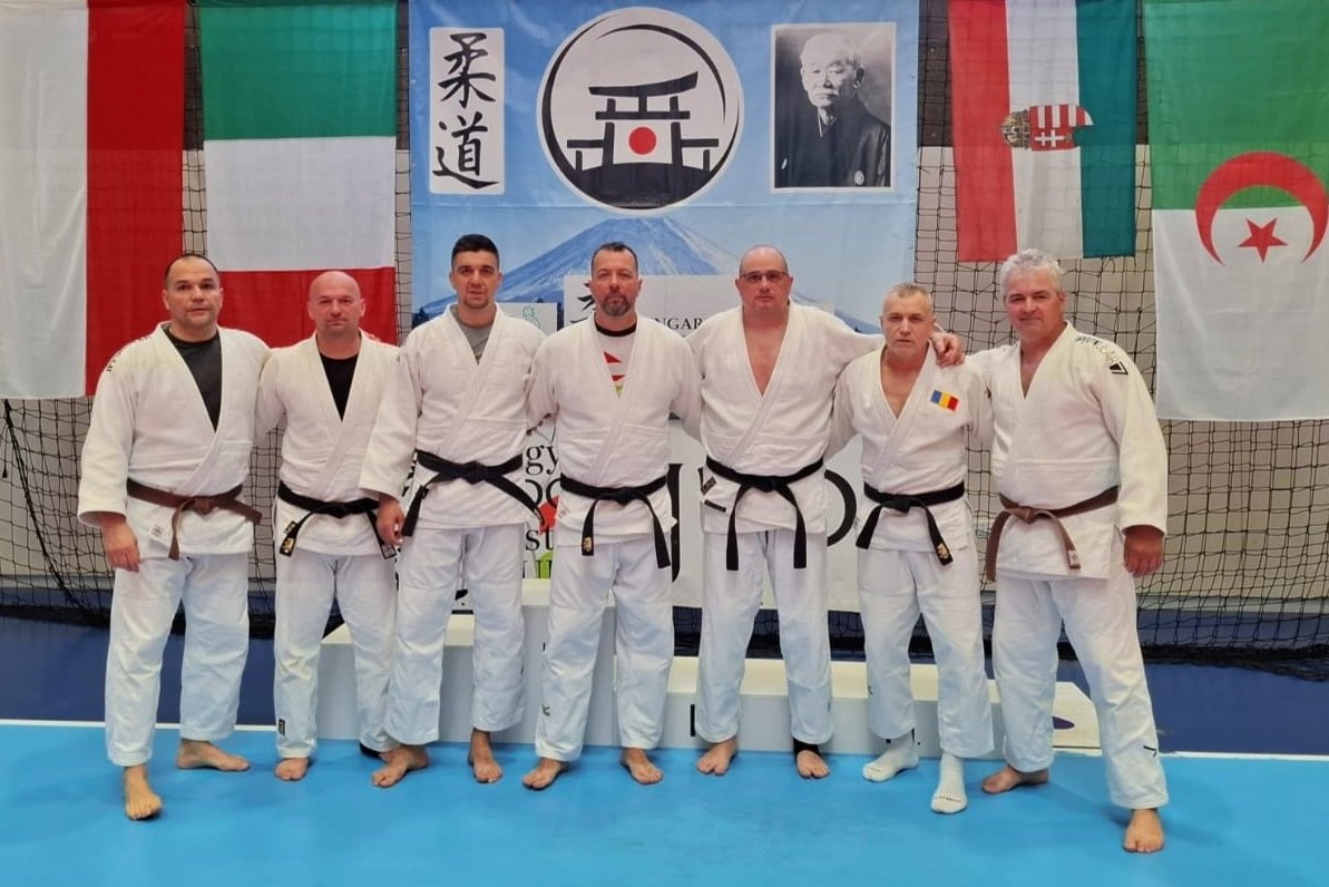 A csíki veterán dzsúdósok Budapesten. • Fotó: Csíkszeredai VSK