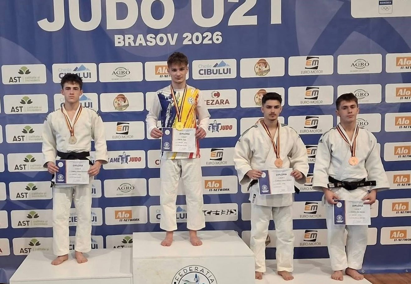 A 60 kg-os súlycsoportban Simon Tege első-, Tamás Gábor Krisztián pedig második lett &bullet;  Fotó: Albu Lehel/ VSK Csíkszereda